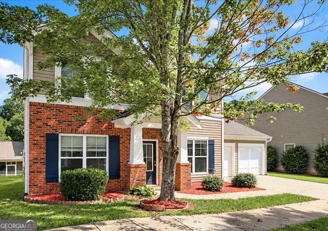 Photo 2 of Single family home for sale at 202 Quince Rd, Canton, GA 30114 | MLS# 10851545 | Listing updated on 2026-09-24