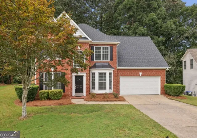Photo 1 of Single family home for sale at 6010 Hampton Blf Way, Roswell, GA 30075 | MLS# 10851414 | Listing updated on 2026-10-07