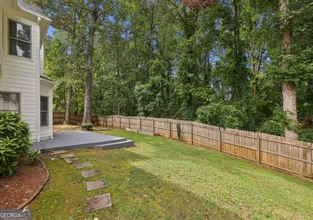 Photo 2 of Single family home for sale at 6010 Hampton Blf Way, Roswell, GA 30075 | MLS# 10851414 | Listing updated on 2026-10-07