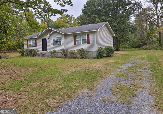 Photo 1 of Sale Pending at 2304 Cummings Rd, Fort Valley, GA 31030 | MLS# 10853593 | Listing updated on 2026-10-07