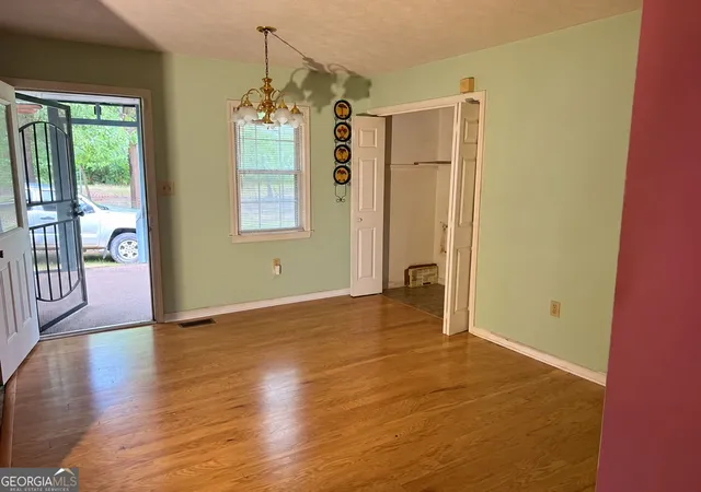 Photo 3 of Sale Pending at 2304 Cummings Rd, Fort Valley, GA 31030 | MLS# 10853593 | Listing updated on 2026-10-07