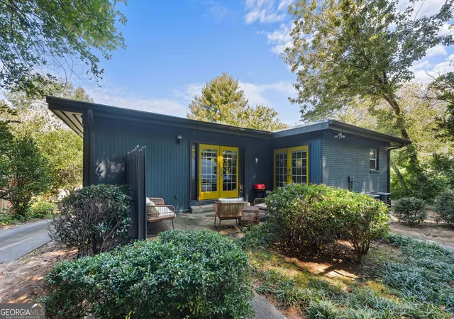 Photo 1 of Single family home for sale at 1393 Markan Dr Ne, Atlanta, GA 30306 | MLS# 10847094 | Listing updated on 2026-09-30