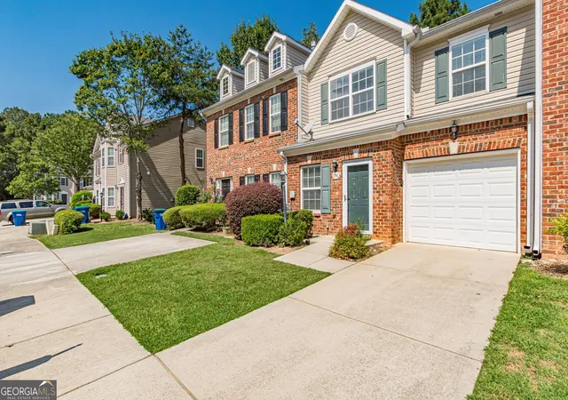 Townhouse for sale at 2746 Rocky Ct, Atlanta, GA 30349 | MLS# 10848786