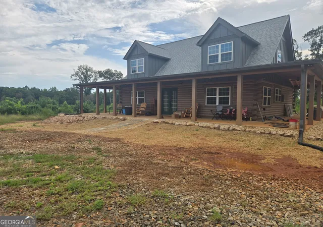 Photo 1 of Single family home for sale at 1075 Sailors Rd, Hull, GA 30646 | MLS# 10835134 | Listing updated on 2026-10-08
