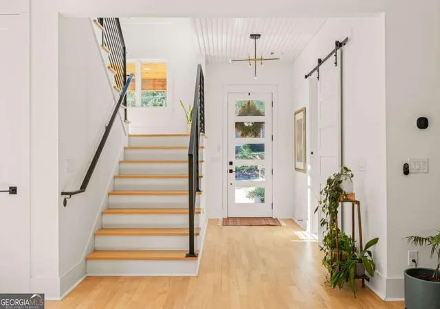 Photo 2 of Single family home for sale at 191 Sisson Ave NE, Atlanta, GA 30317 | MLS# 10877328 | Listing updated on 2026-10-29