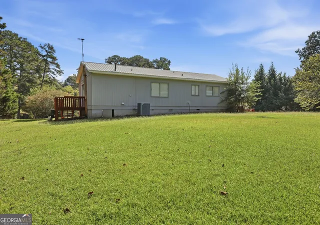 Photo 3 of Single family home for sale at 814 Brookdale Rd, Toccoa, GA 30577 | MLS# 10849367 | Listing updated on 2026-10-02
