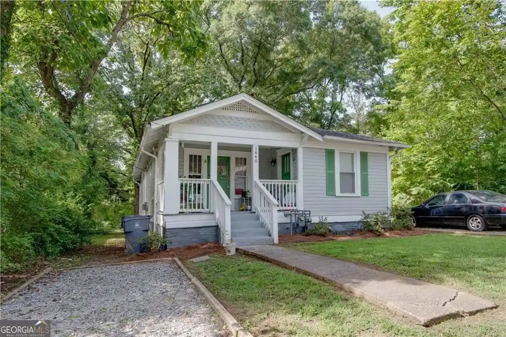 Listing Photo 2 - Condo for sale in 1440 Fulton Ave located at 1440 Fulton Ave, Atlanta, GA 30344 - Unit 1440 Fulton Ave