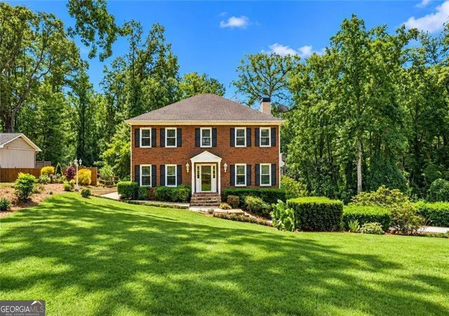 Photo 1 of Single family home for sale at 4585 Hunting Hound Ln, Marietta, GA 30062 | MLS# 10842407 | Listing updated on 2026-09-28