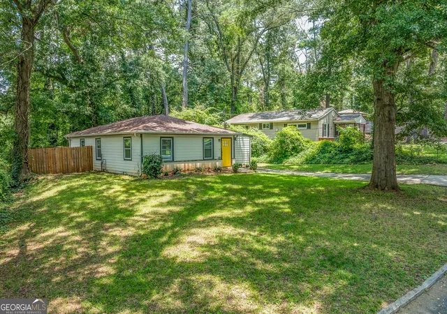 Single family home for sale at 1024 Regis Rd SE, Atlanta, GA 30315 | MLS# 10844609