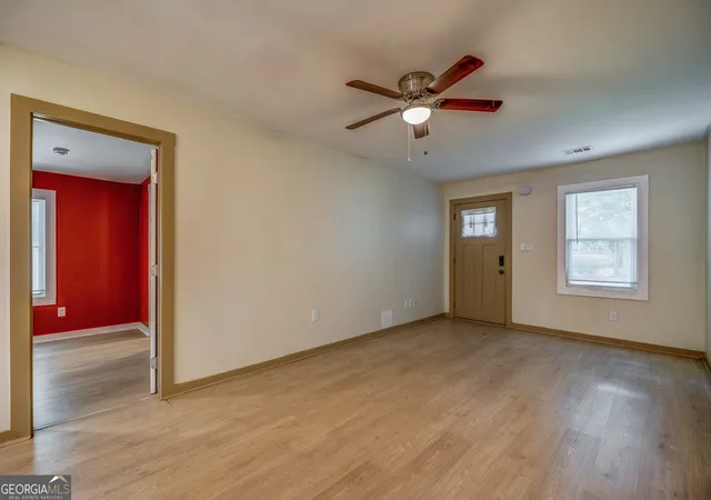 Photo 3 of Single family home for sale at 1024 Regis Rd SE, Atlanta, GA 30315 | MLS# 10844609 | Listing updated on 2026-10-05