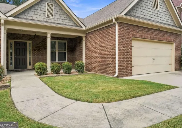 Photo 2 of Single family home for sale at 3026 Levinshire Way, Dacula, GA 30019 | MLS# 10844638 | Listing updated on 2026-09-17