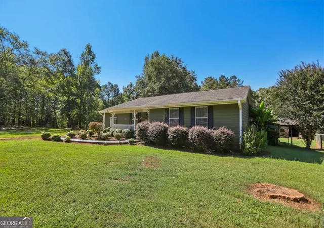 Photo 1 of Single family home for sale at 888 Laney Rd, Locust Grove, GA 30248 | MLS# 10852200 | Listing updated on 2026-10-08