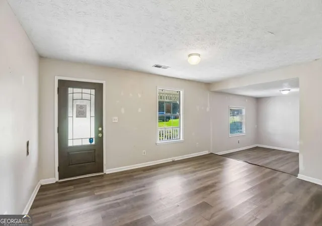 Photo 3 of Single family home for sale at 888 Laney Rd, Locust Grove, GA 30248 | MLS# 10852200 | Listing updated on 2026-10-08