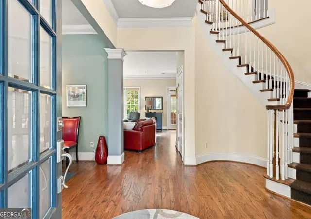 Photo 3 of Sale Pending at 510 Wembley Cir, Sandy Springs, GA 30328 | MLS# 10848164 | Listing updated on 2026-10-02