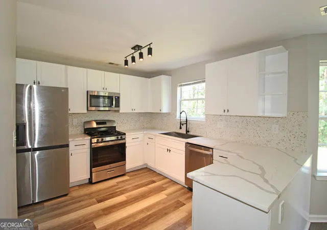 Photo 3 of Single family home for sale at 5305 Salem Springs Pl, Lithonia, GA 30038 | MLS# 10841097 | Listing updated on 2026-09-22