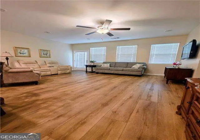 Photo 3 of Sale Pending at 38 Piedmont View Ln, Jasper, GA 30143 | MLS# 10845430 | Listing updated on 2026-10-30