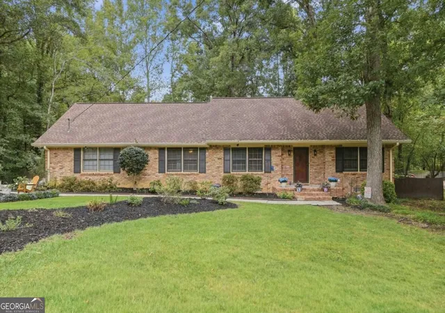 Photo 1 of Single family home for sale at 2155 Vine St, Snellville, GA 30078 | MLS# 10852937 | Listing updated on 2026-10-01