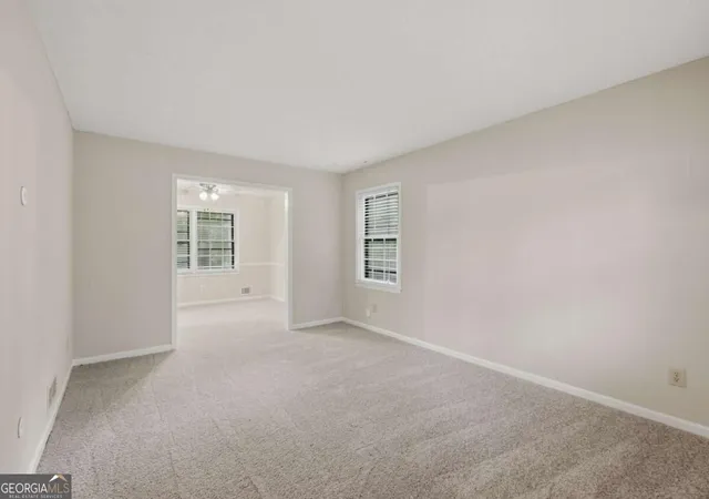 Photo 4 of Single family home for sale at 2155 Vine St, Snellville, GA 30078 | MLS# 10852937 | Listing updated on 2026-10-01