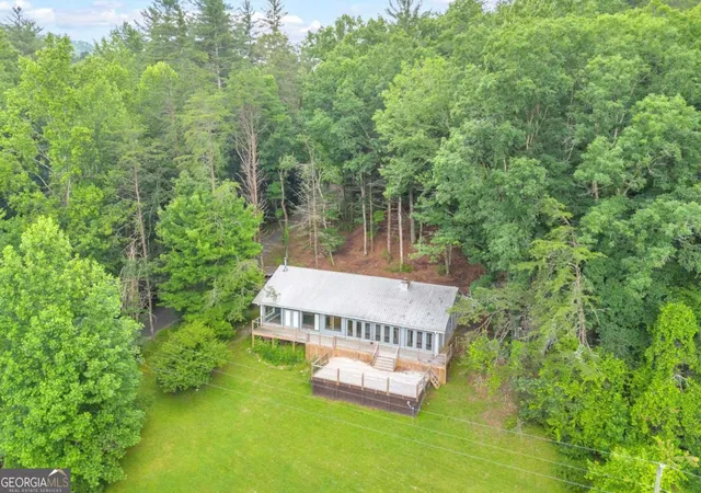 Photo 2 of Single family home for sale at 110 Wilderness End, Clarkesville, GA 30523 | MLS# 10784697 | Listing updated on 2026-09-10