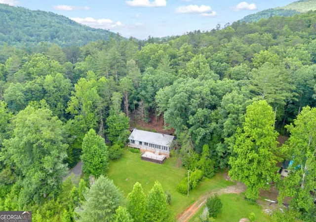 Photo 3 of Single family home for sale at 110 Wilderness End, Clarkesville, GA 30523 | MLS# 10784697 | Listing updated on 2026-09-10