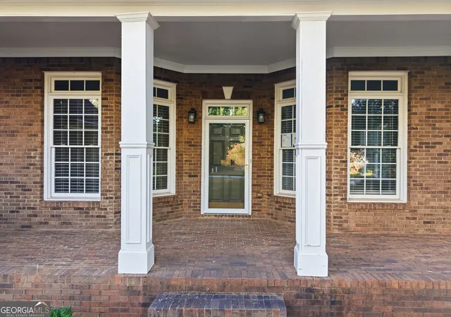 Photo 3 of Single family home for sale at 2940 Weatherstone Cir SE, Conyers, GA 30094 | MLS# 10836541 | Listing updated on 2026-09-14