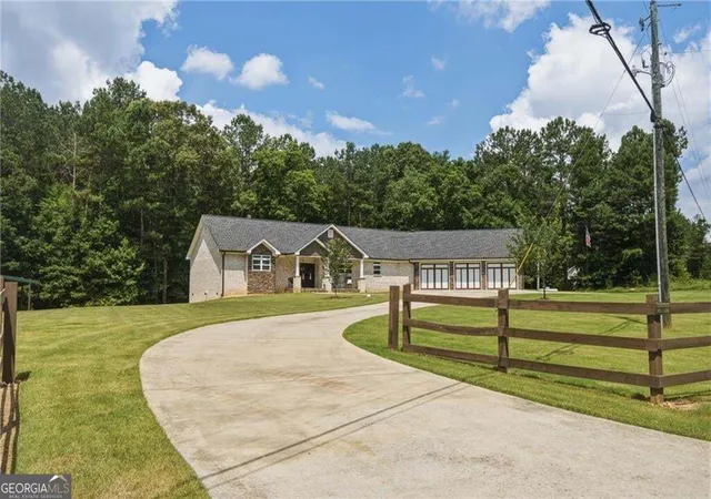 Single family home for sale at 580 Old Yorkville Rd, Dallas, GA 30157 | MLS# 10842629 | Listing updated on 2026-10-08