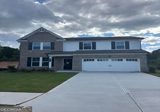 Single family home for sale at 27 Shoal Ct, Winder, GA 30680 | MLS# 10844594