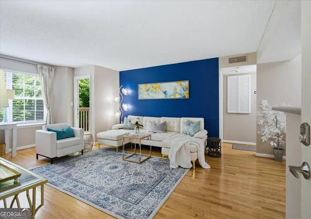 Photo 1 of Condo for sale at 3069 Chastain Park Ct Ne, Atlanta, GA 30342 | MLS# 10779446 | Listing updated on 2026-09-22
