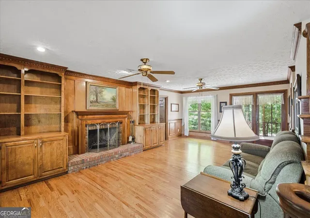 Photo 4 of Single family home for sale at 450 Lucas Rd SW, Cartersville, GA 30120 | MLS# 10844390 | Listing updated on 2026-10-09