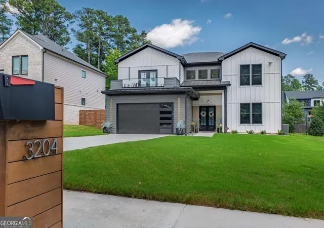 Photo 3 of Single family home for sale at 3204 Regalview Ter, Acworth, GA 30101 | MLS# 10837961 | Listing updated on 2026-09-17