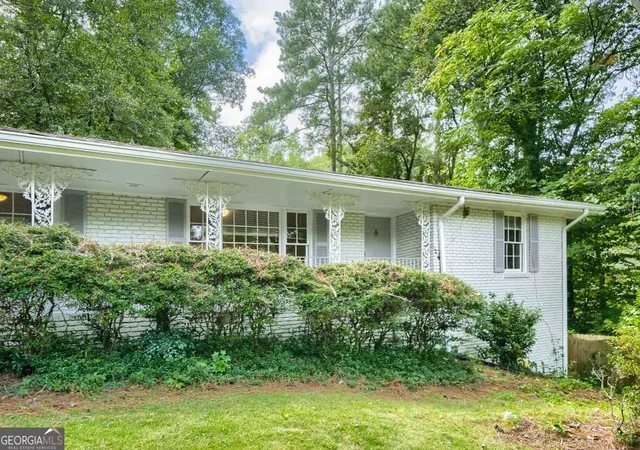 Photo 3 of Single family home for sale at 3107 Kingscliff Way NE, Atlanta, GA 30345 | MLS# 10858054 | Listing updated on 2026-10-29