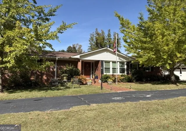 Photo 2 of Single family home for sale at 1643 Camp Crk Rd, Cornelia, GA 30531 | MLS# 10879513 | Listing updated on 2026-10-29