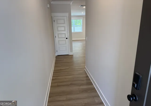 Photo 4 of Townhouse for sale at 4214 Oak View Ln, Gainesville, GA 30504 | MLS# 10842542 | Listing updated on 2026-09-23
