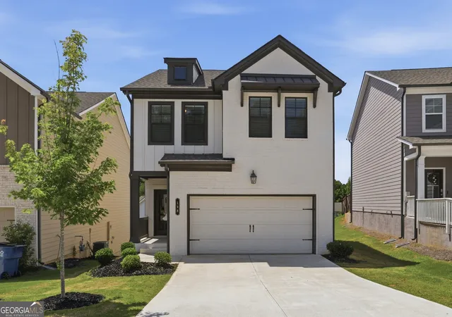 Photo 1 of Single family home for sale at 198 Sta Overlook Dr, Auburn, GA 30011 | MLS# 10786818 | Listing updated on 2026-09-04