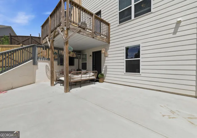 Photo 2 of Single family home for sale at 198 Sta Overlook Dr, Auburn, GA 30011 | MLS# 10786818 | Listing updated on 2026-09-04