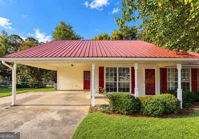 Photo 1 of Single family home for sale at 28 Frances Dr Nw, Rome, GA 30165 | MLS# 10818333 | Listing updated on 2026-09-16