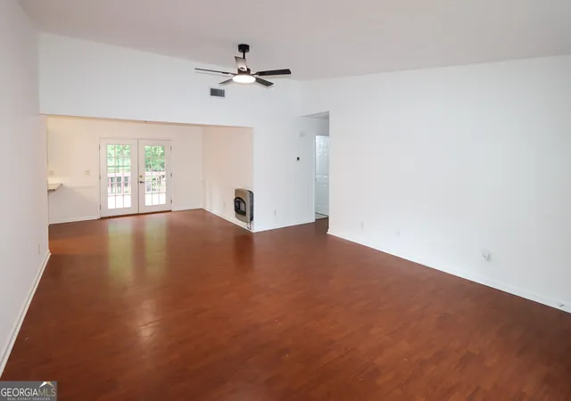 Photo 3 of Single family home for sale at 28 Frances Dr Nw, Rome, GA 30165 | MLS# 10818333 | Listing updated on 2026-09-16