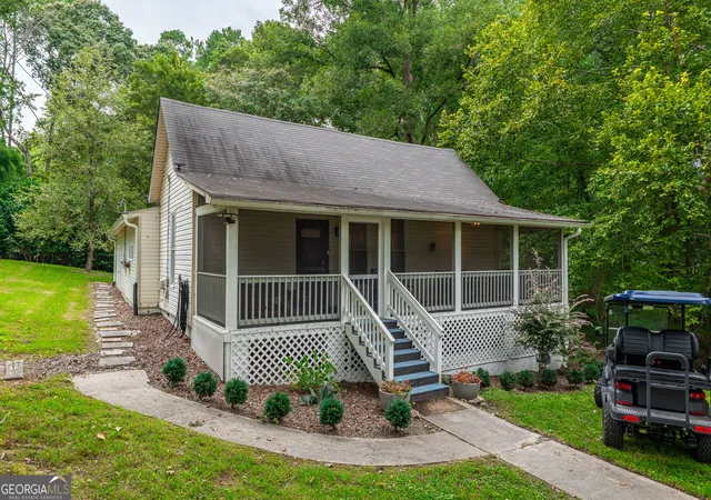 Photo 2 of Sale Pending at 4481 Mclain Cir, Acworth, GA 30101 | MLS# 10755029 | Listing updated on 2026-10-06