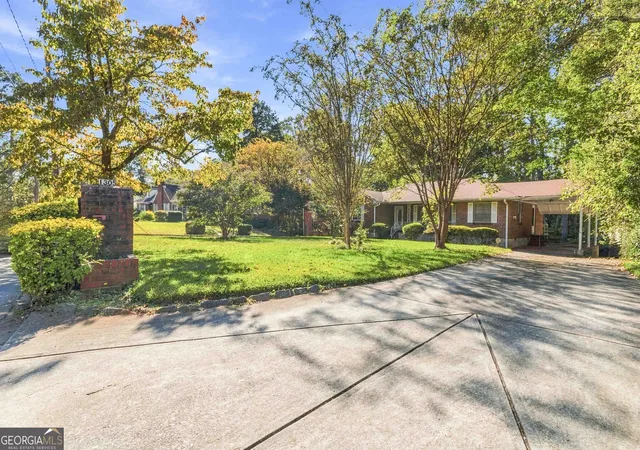 Photo 2 of Single family home for sale at 1305 Pollard Dr SW, Atlanta, GA 30311 | MLS# 10879007 | Listing updated on 2026-10-28