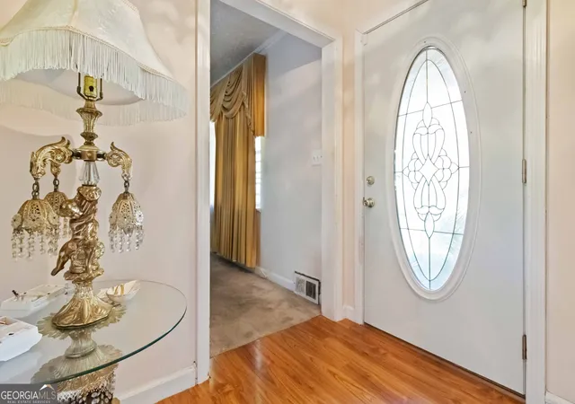 Photo 4 of Single family home for sale at 1305 Pollard Dr SW, Atlanta, GA 30311 | MLS# 10879007 | Listing updated on 2026-10-28