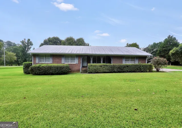 Photo 2 of Sale Pending at 540 Freeman St, Jackson, GA 30233 | MLS# 10837604 | Listing updated on 2026-09-06