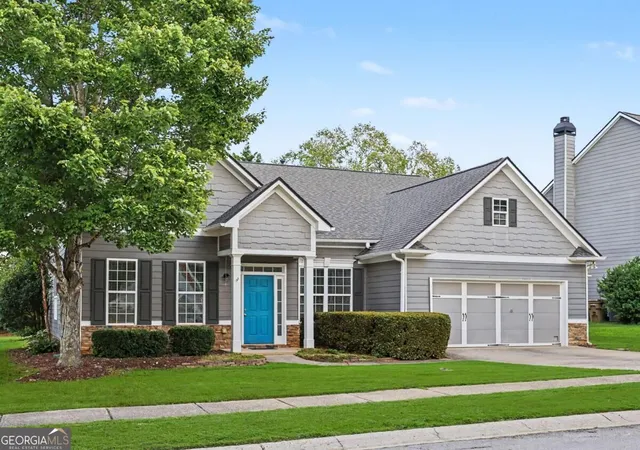 Photo 2 of Single family home for sale at 1773 Sahale Fls Dr, Braselton, GA 30517 | MLS# 10840213 | Listing updated on 2026-10-02
