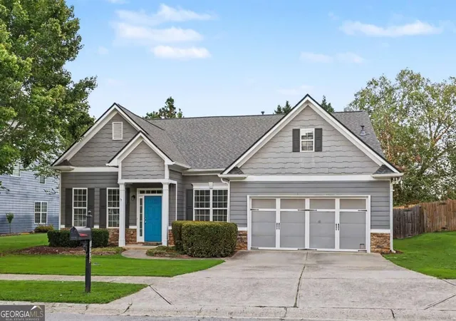 Photo 3 of Single family home for sale at 1773 Sahale Fls Dr, Braselton, GA 30517 | MLS# 10840213 | Listing updated on 2026-10-02