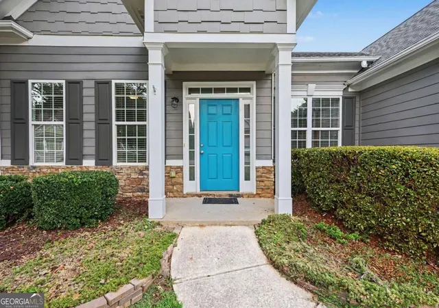 Photo 3 of Single family home for sale at 1773 Sahale Fls Dr, Braselton, GA 30517 | MLS# 10840213 | Listing updated on 2026-10-02