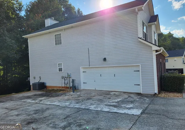 Photo 25 of Sale Pending at 1025 Winding Brk Way, Fairburn, GA 30213 | MLS# 10839375 | Listing updated on 2026-09-10
