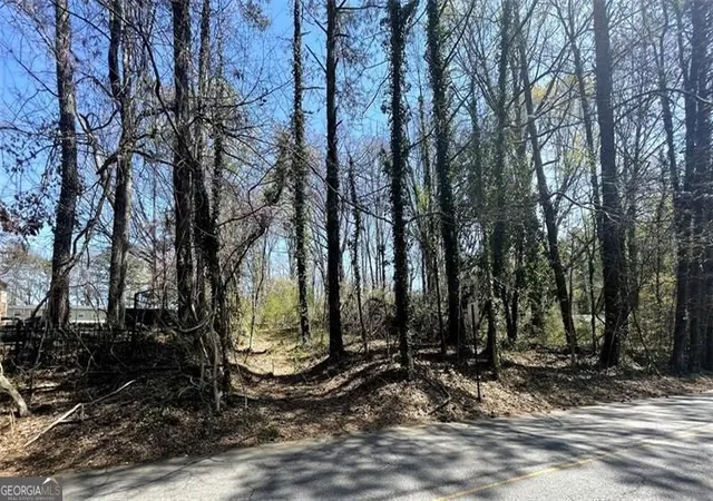 Photo 2 of Land for sale at 400 Brownlee Rd, Atlanta, GA 30311 | MLS# 10842158 | Listing updated on 2026-09-08