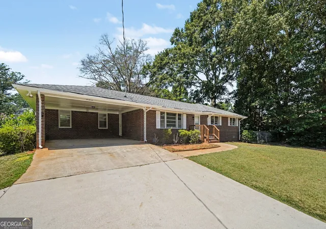 Photo 2 of Single family home for sale at 1666 Montreal Rd, Tucker, GA 30084 | MLS# 10841218 | Listing updated on 2026-09-20