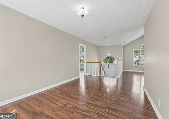Photo 4 of Single family home for sale at 3921 Pine Gorge Ct, Dacula, GA 30019 | MLS# 10830004 | Listing updated on 2026-09-21
