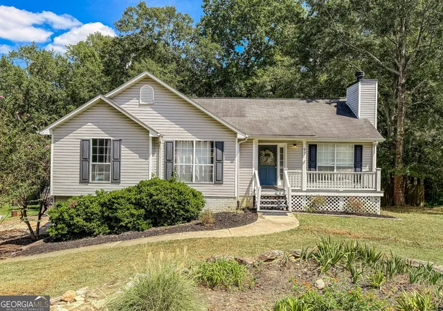 Photo 1 of Single family home for sale at 97 Spring Cir, Senoia, GA 30276 | MLS# 10842897 | Listing updated on 2026-09-09