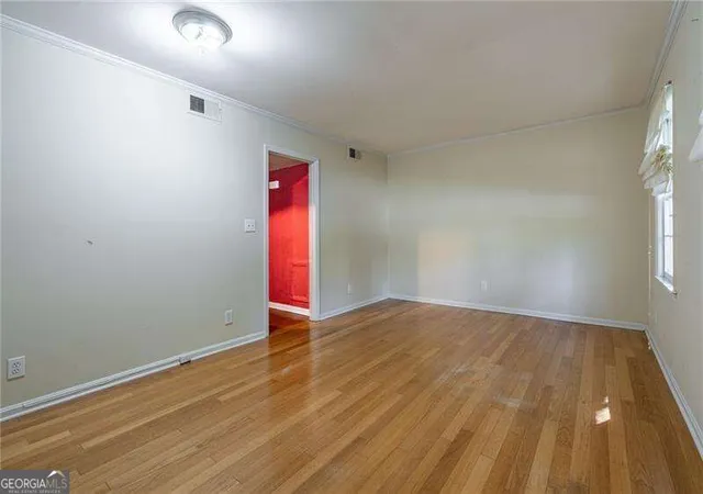 Photo 4 of Townhouse for sale at 241 Montgomery St, Decatur, GA 30030 | MLS# 10844444 | Listing updated on 2026-09-11